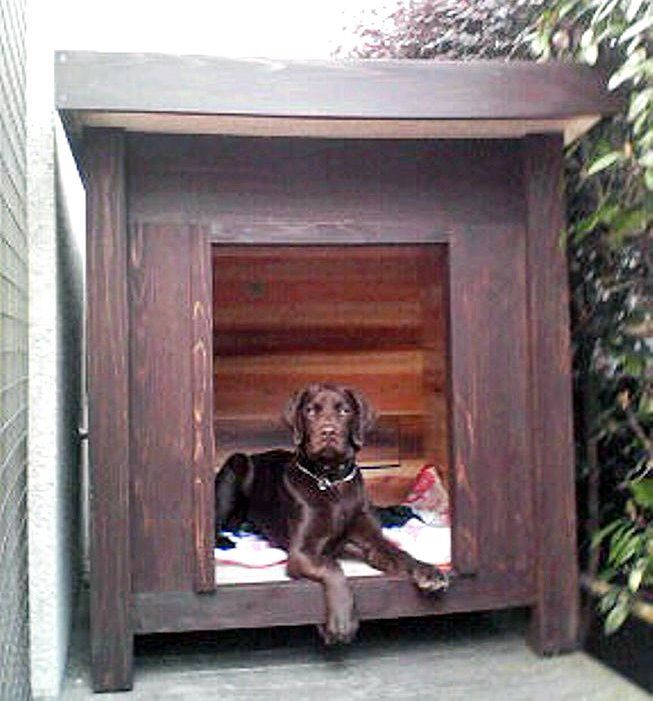 犬小屋製作工房k 限られたスペースの犬小屋